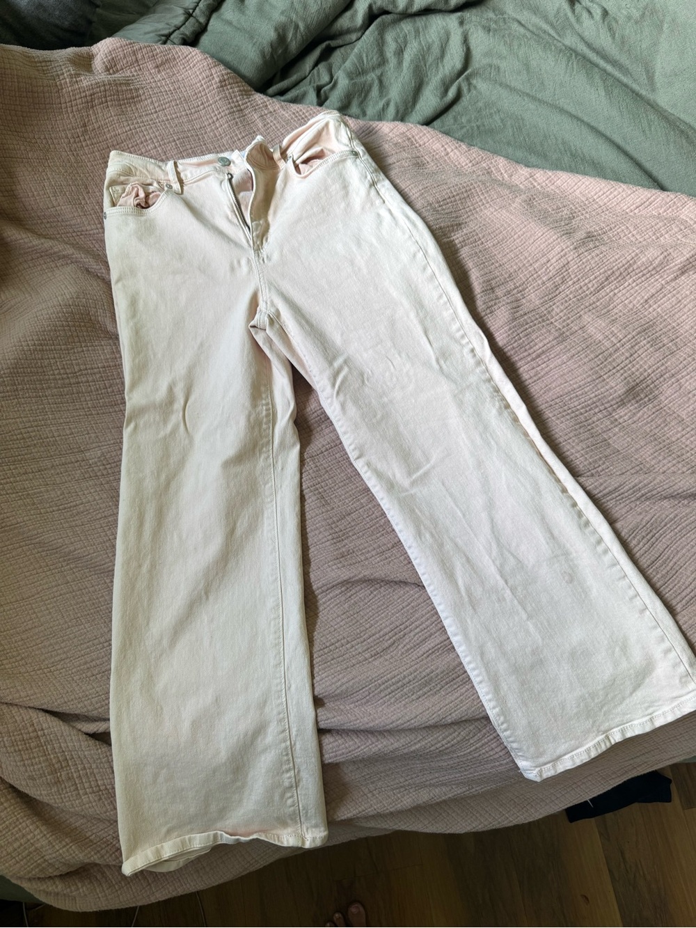 LOFT Light Pink Wide-Leg Cropped Jeans